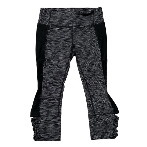 ATHLETA Gray Space Dye CRISS CROSS CHATURANGA CAPRI Cutout Cropped Leggings S - Picture 1 of 4